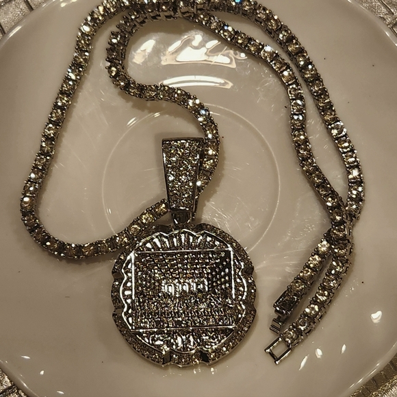 Charm Choker Miami Style Hip Hop Necklace, Pendant 13mm/20 inch. Fashionable. - Picture 7 of 9